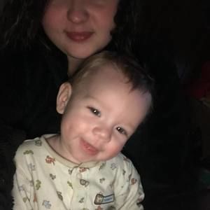 Meet your Posher, Olivia